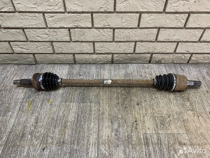 Hyundai IX 35 Привод (полуось) задний Правый