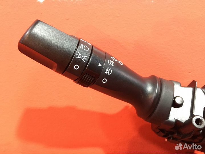 Блок подрулевых переключателей Kia Ceed 2 (Jd)