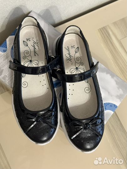 Туфли балетки школьные kapika 34 р