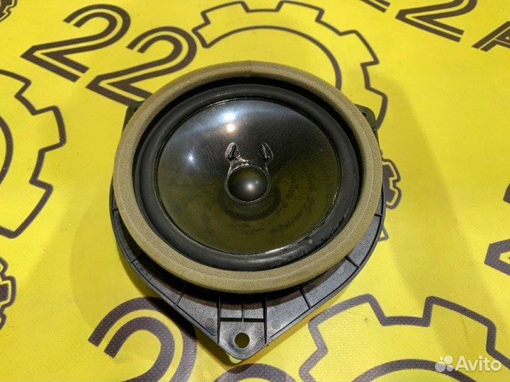 Динамик задний левый Lexus Gs430 UZS190 3UZ-FE