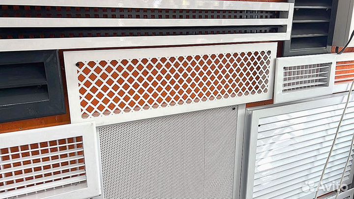 Настенная вентиляционная решетка