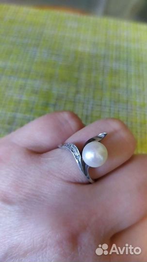 Серебряное кольцо