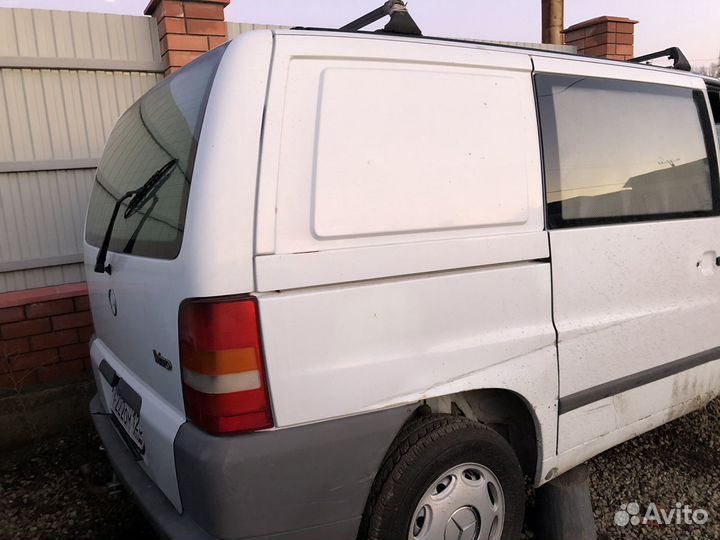 Крыло mercedes Vito 638
