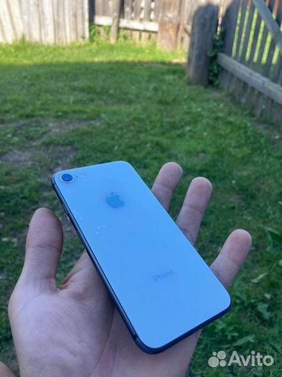 Телефон iPhone 8 256gb