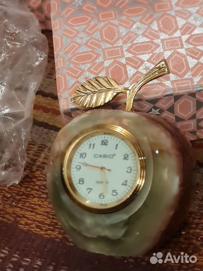 Часы настольные casio оникс яблоко