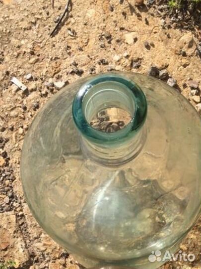 Бутыли стеклянные