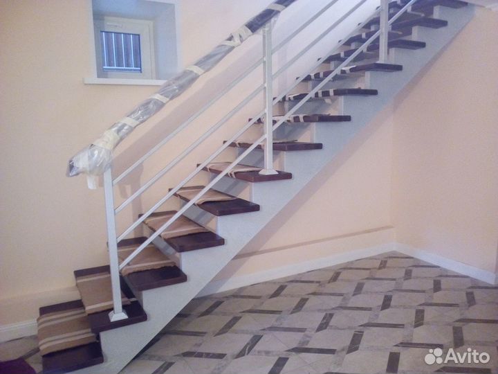 Лестница, перила, ступени