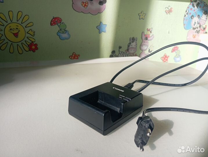 Фотоаппарат Canon 1100d + объективы