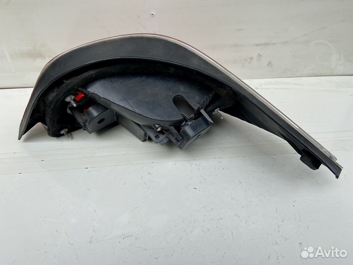Фанарь задний левый bmw 5 e60 до рест