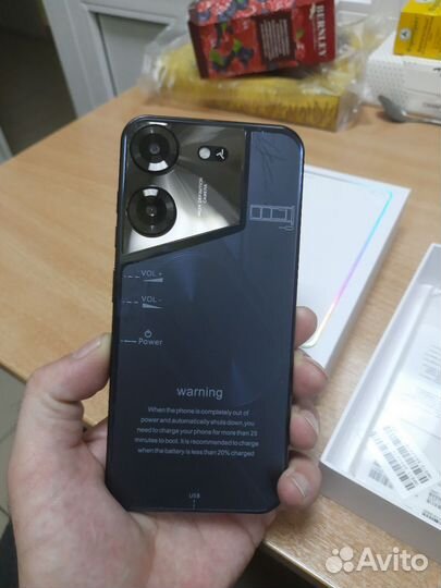 TECNO Pova 5 Pro, 8/256 ГБ