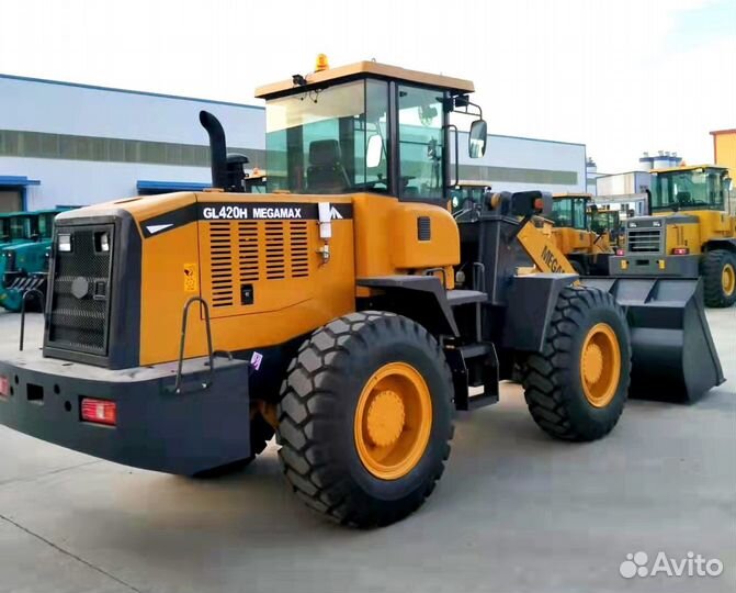 Фронтальный погрузчик Megamax GL420H, 2023