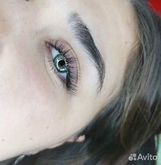 Наращивание, ботокс ресниц. Оформление бровей