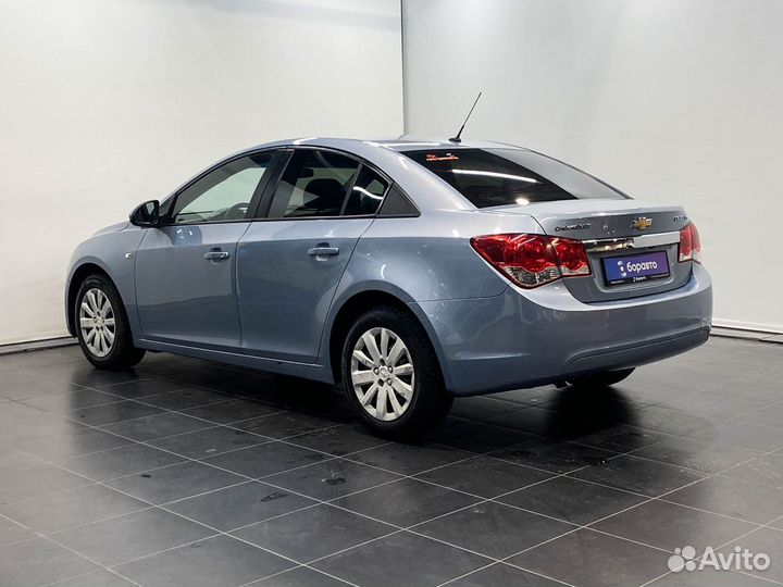 Chevrolet Cruze 1.6 AT, 2011, 250 345 км