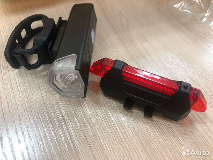 Фонарь для велосипеда