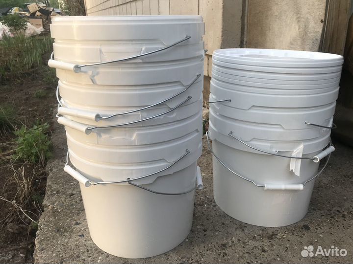 Вёдра б/у,11 литров.Чистые.Белые.Надёжные
