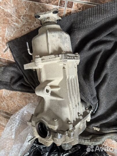 Продам задний редуктор Ниссан