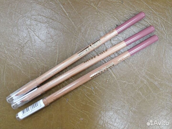 Карандаш для губ Мисс Таис 780