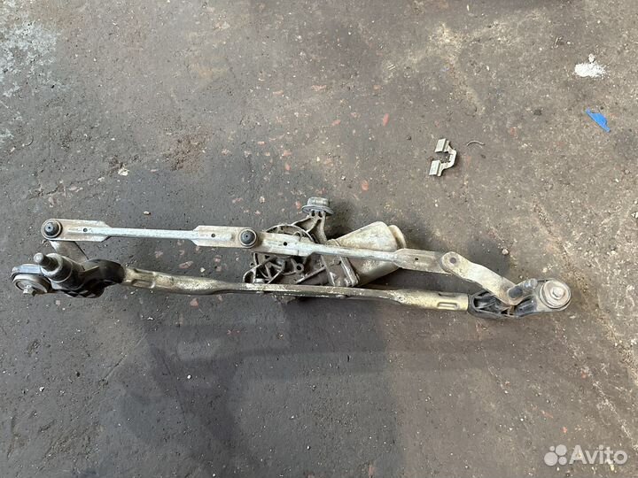 Трапеция дворников fluence с моторчиком