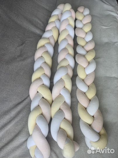 Бортик коса в кроватку