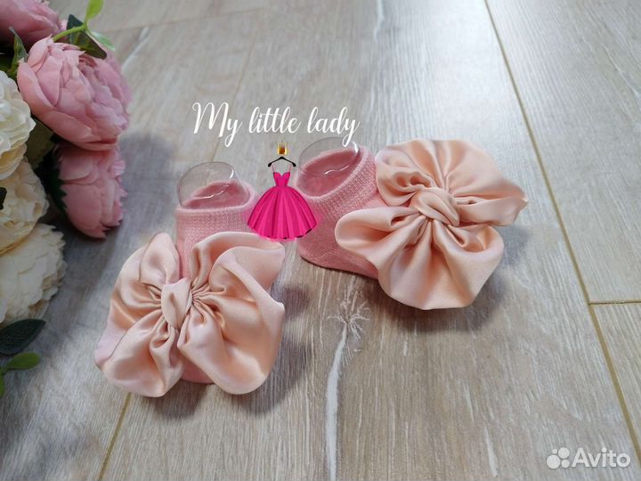 Комплект пинетки и повязка для девочки новый