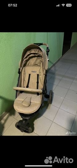 Прогулочная коляска