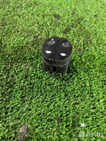 Блок управления стеклоподъемниками Ford Fusion I рестайлинг