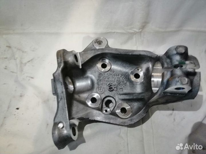 Опора пов. пер. левая BMW 1 E87 3 E90 31216793923