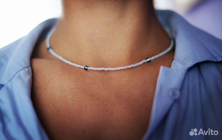 Колье чокер из бисера