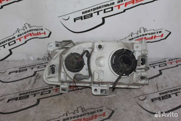 Фара nissan serena kajc23 KBC23 kbcc23 kbnc23 KVC2