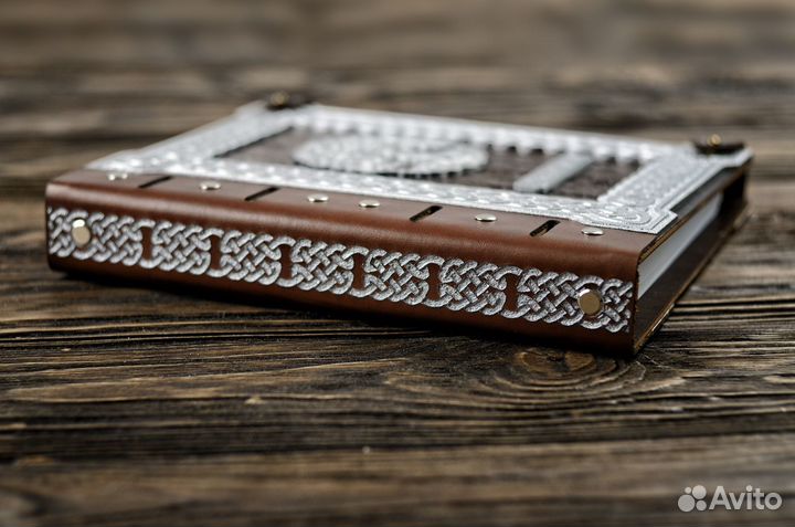 Блокнот из дерева ручной работы