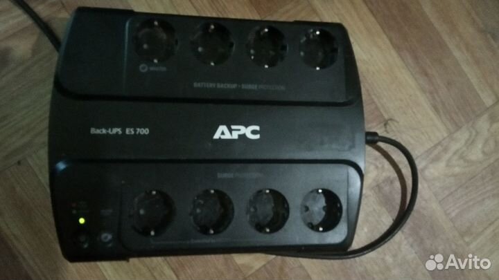 Ибп ARC Back-ups ES 700 + акб