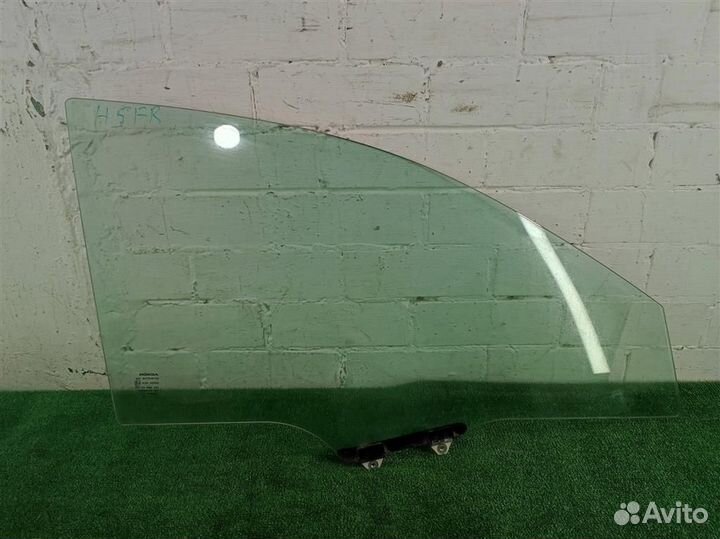 Стекло переднее правое Honda CR-V 3 (RE) 2007