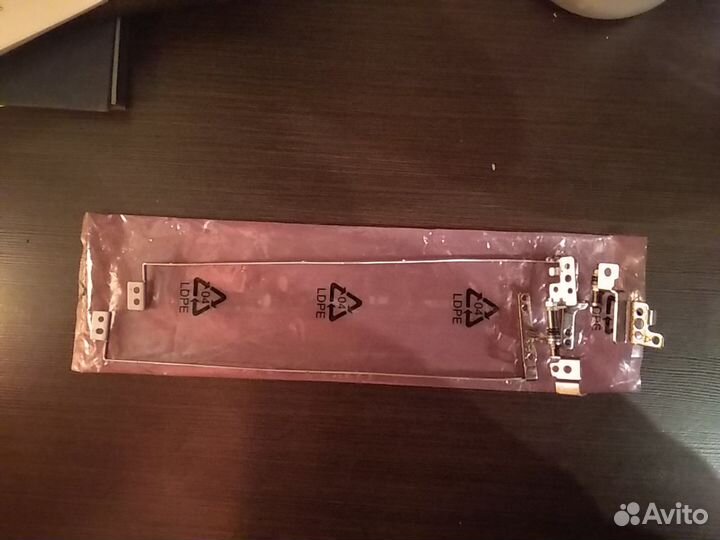 Петли для ноутбука Lenovo g585