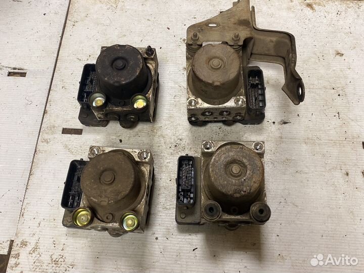 Блок абс Mitsubishi Lancer 9