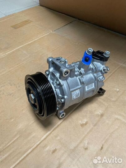 Компрессор кондиционера VAG 80A820803