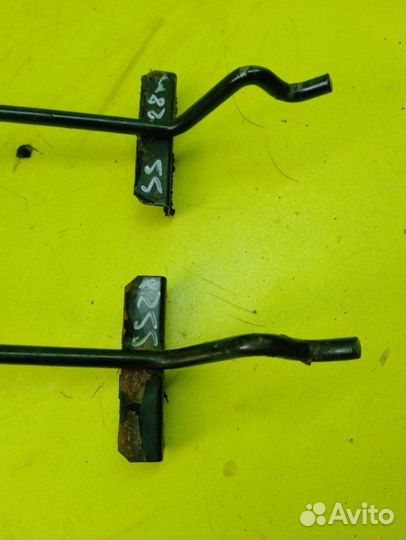 Крепление аккумулятора Mazda Bongo SS28M R2 1999