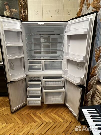 Холодильник Новый