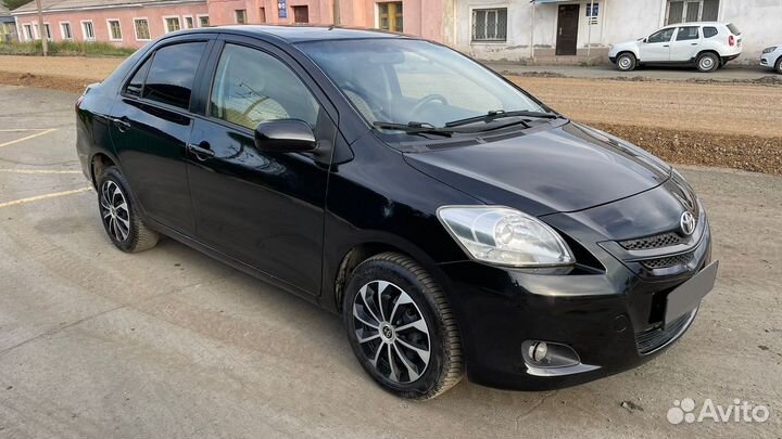 Toyota Yaris 1.5 AT, 2007, 274 638 км