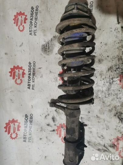 Стойка подвески передняя левая Лада 2109