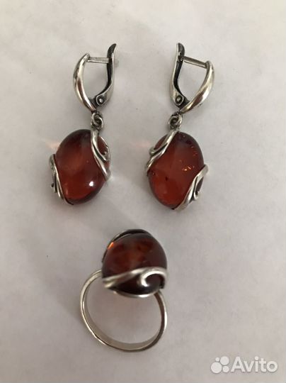 Комплет серебрянный с янтарем натуральным СССР