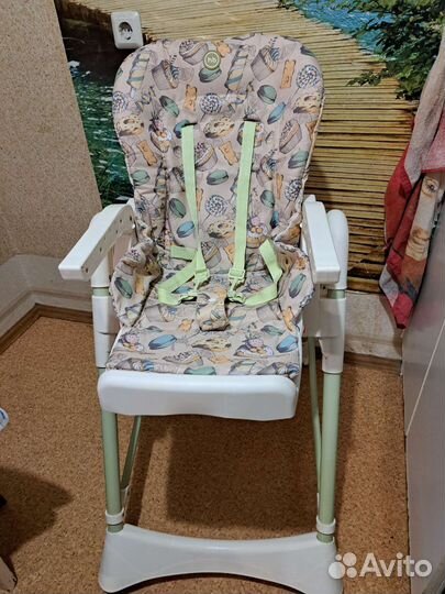 Стульчик для кормления