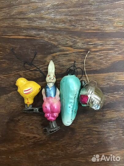 Елочные игрушки очень старые