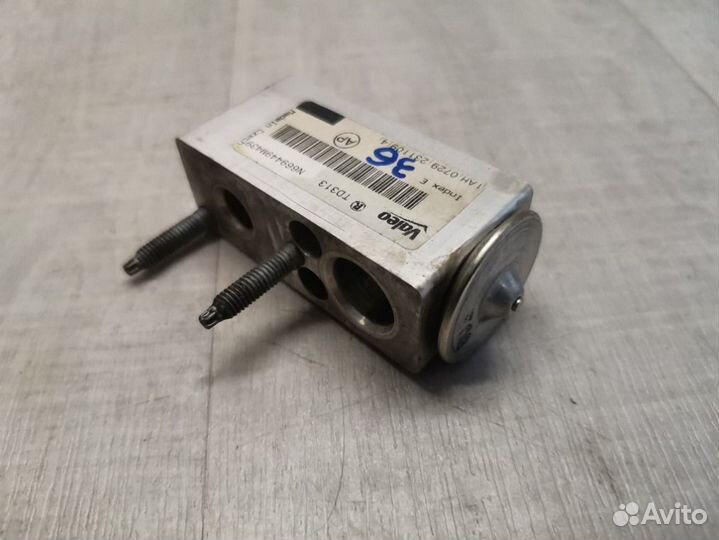 Клапан кондиционера Peugeot 308 1.6 EP6 2009