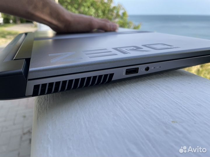 Tunderobot RTX 4060, 2,5k, core i7 13700HX, DDR5