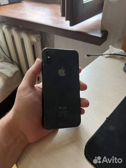 iPhone X, 64 ГБ