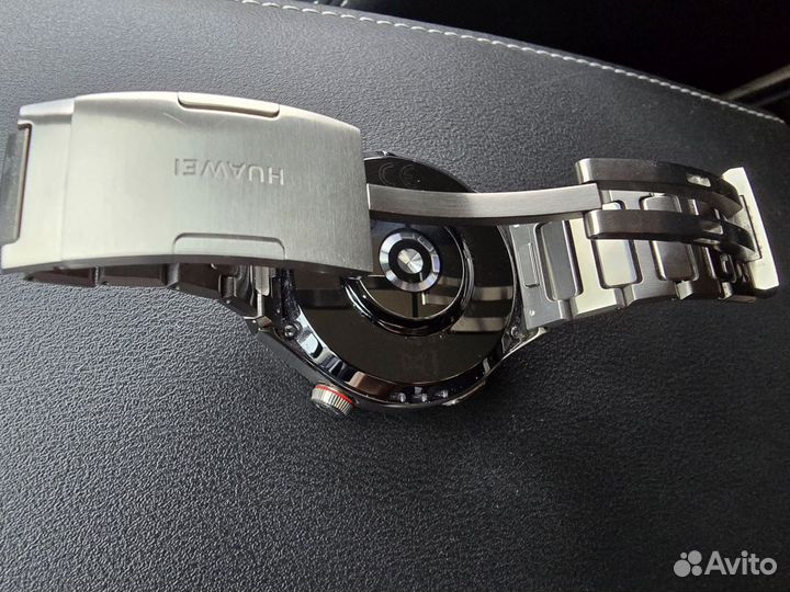 Huawei watch 4 pro titanium