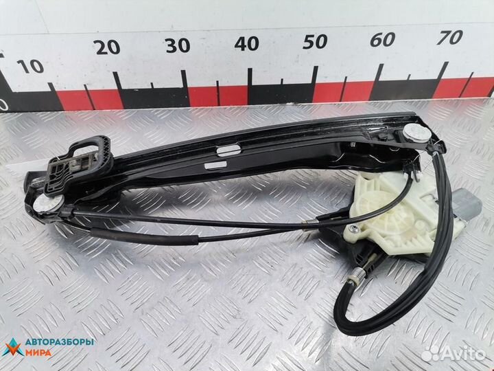 Стеклоподъемник передний правый Skoda Rapid 2015