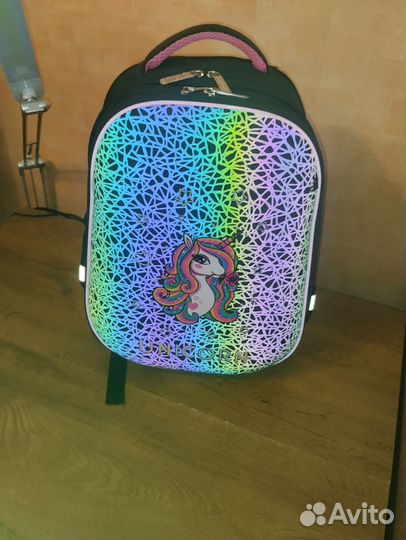 Школьный рюкзак