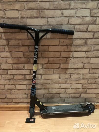 Трюковой самокат