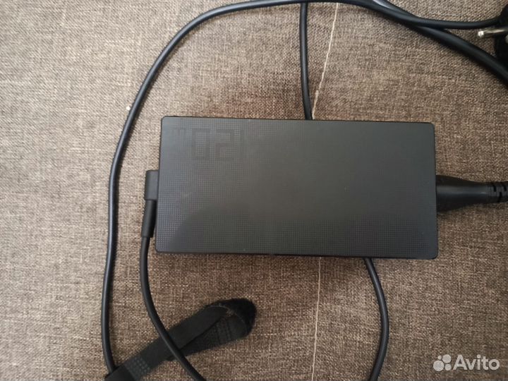 Блок питания для ноутбука asus 20.0v - 6.0A 120.0W